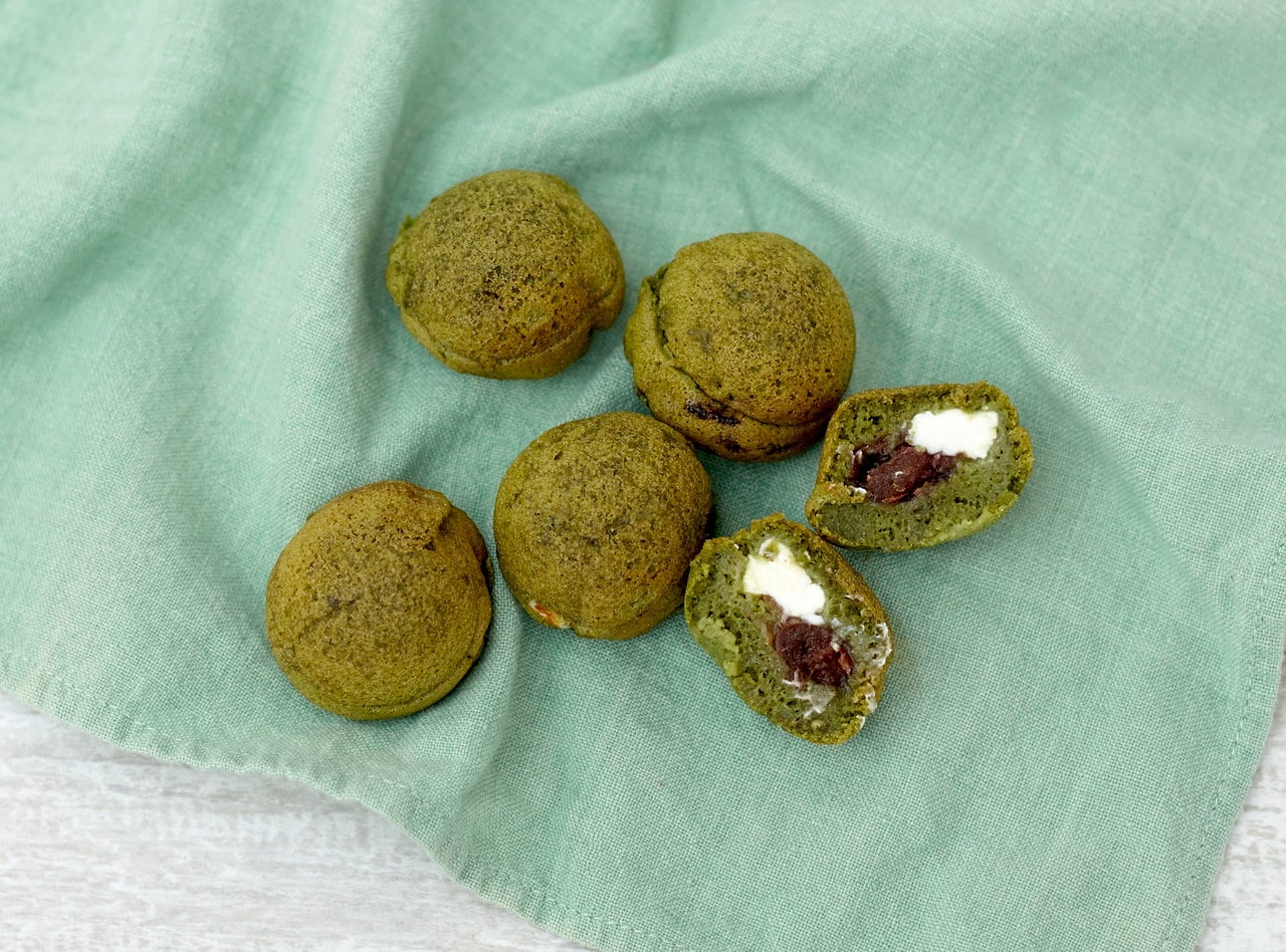 Green Tea Mochi Balls with Red Bean by Chef Chieko Fukuoka