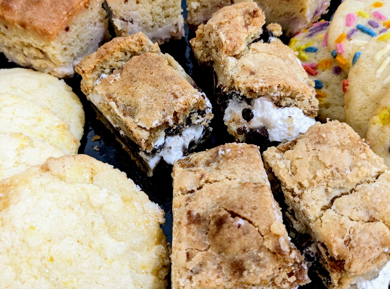 [deprecated] Seasonal Treat Assortment - Summer Treats by Chef Diane Skwiercz
